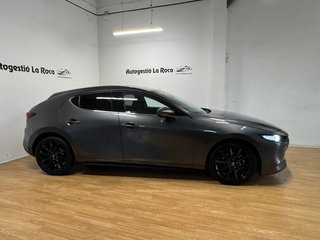 Mazda Mazda 3 2.0 Skyactiv-X Zenith Safety Black AT 137 kW (186 CV)