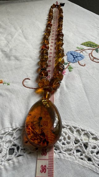 Collar de Ámbar con colgante