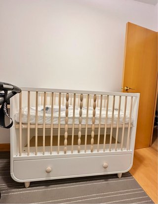 Cuna MYLLRA blanca con cajón 60x120 cm