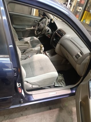 Mazda 626 2001