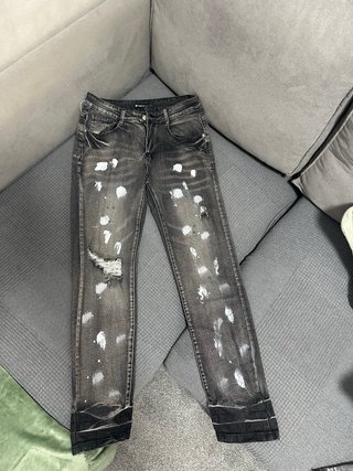 Vendo 2 pantalones talla M nuevos a estrenar