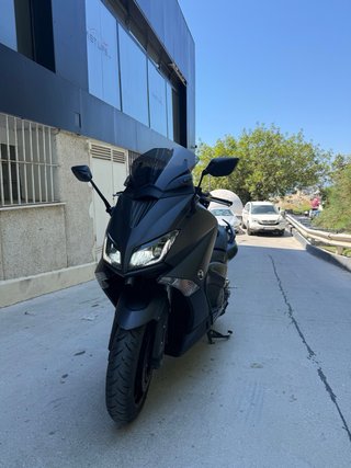 Yamaha Tmax 530 2016 Negra