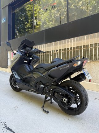 Yamaha Tmax 530 2016 Negra