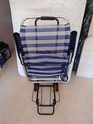 Carrito para sillas de playa