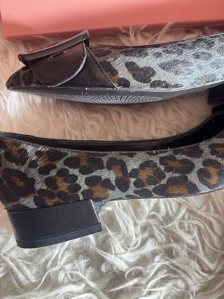 Zapatillas Alma en Pena leopardo con hebilla