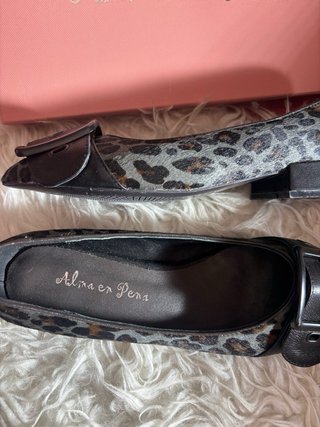 Zapatillas Alma en Pena leopardo con hebilla