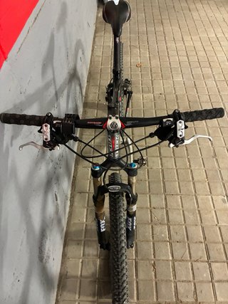 TREK 8500 (talla M o 17,5”)