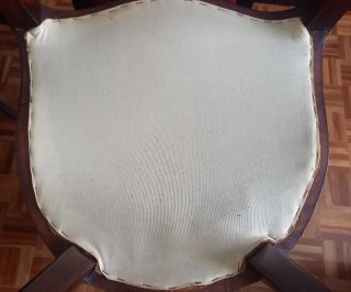 Par de Sillas Isabelinas Tapizadas