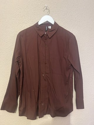 Camisa Divided Marrón Manga Larga