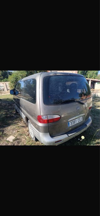 Hyundai H1 2004