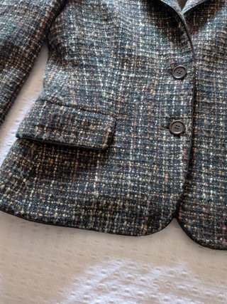 Chaqueta lana ,poliamida y poliester nuy bonita