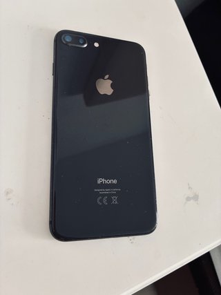 iPhone 8 Plus Nero + Custodia + Caricatore
