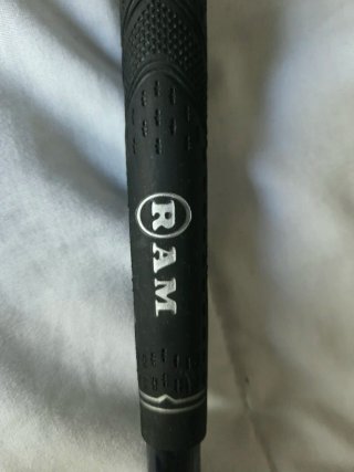 Palo de Golf RAM Concept 7 24°