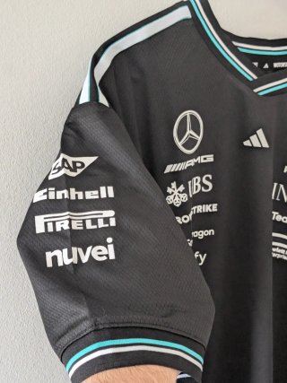 Camiseta Mercedes-AMG Petronas F1. Talla XL
