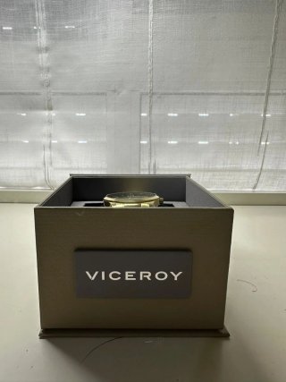 Reloj Viceroy Dorado y Negro