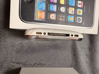 iPhone 3GS