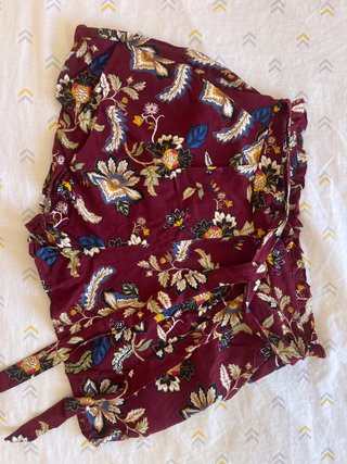 Pantalon corto estampado floral