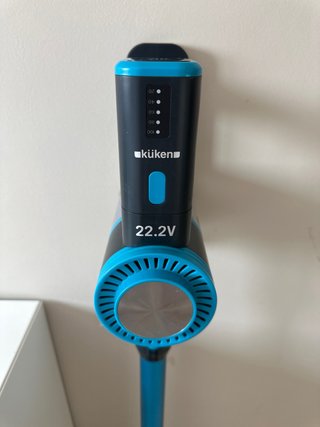 Aspiradora Küken Azul y Negra