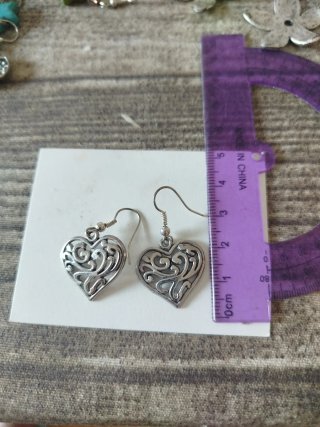 Pendientes estrella verde con abalorios artesanale