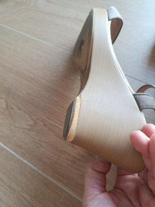 Sandalias cuña marrones talla 40