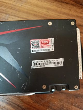 3 Tarjetas Gráficas, dos 1060 de 6Gb GDDr5 y rx580