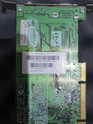 Tarjeta Gráfica AGP ATi Rage 128 32MB