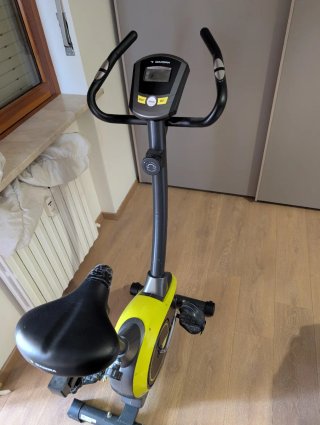 Cyclette Diadora gialla e nera