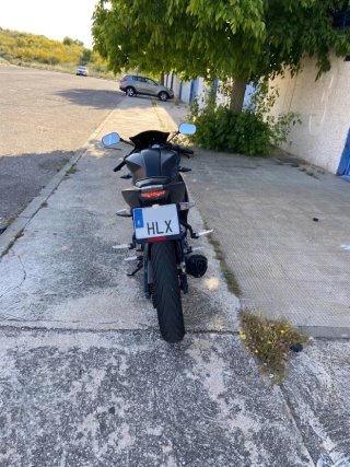 Yamaha YZF 125R 2012 Negra/Roja