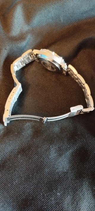 Lote 2 Relojes Mujer Garozzia  y Hertling Swiss