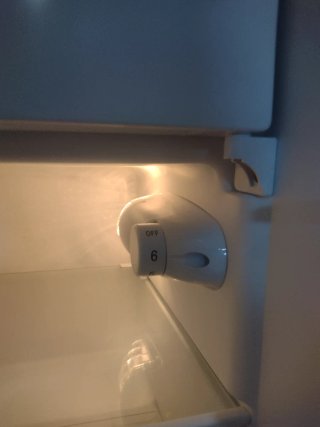 Nevera bajo encimera TEKA TS1 138 VR01, congelador