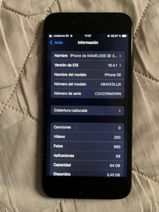 iPhone SE 2022 3ª Gen Negro 64GB