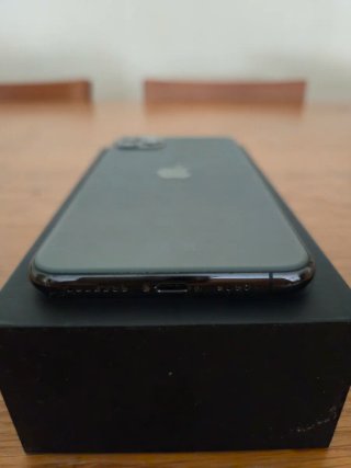 iPhone 11 Pro Max 256GB Grigio Siderale ¡¡Senza Rete Leer!