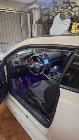 Volkswagen Scirocco 2011