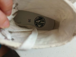 Zapatillas deportivas blancas