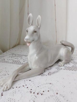 Figura porcelana Dogo El Rosal de LLADRÓ