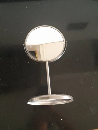 Espejo de mesa plateado