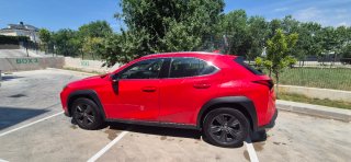 Lexus UX 2023