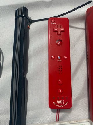 Consola Wii Mini Roja + Mario Tennis