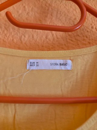 Camiseta tirantes Sfera Basic amarilla Talla M