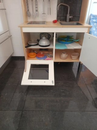 Cocinita infantil con accesorios