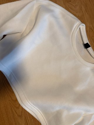 Conjunto chándal rosa y sudadera blanca