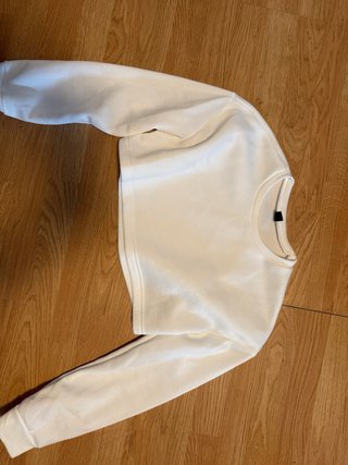 Conjunto chándal rosa y sudadera blanca