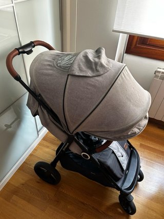 Silla de paseo Kinderkraft plegable y ligera