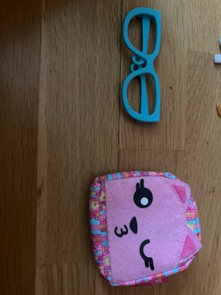 Ropa y accesorios para muñecas Bellies