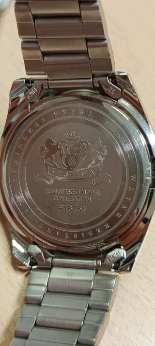 Reloj Festina Caballero Acero y Oro