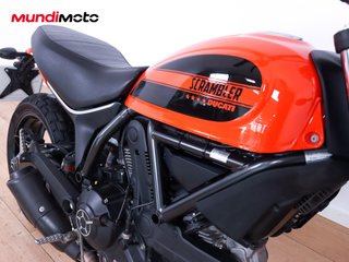 DUCATI SCRAMBLER SIXTY2