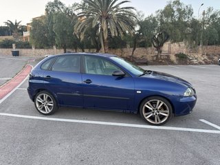 SEAT Ibiza 2004