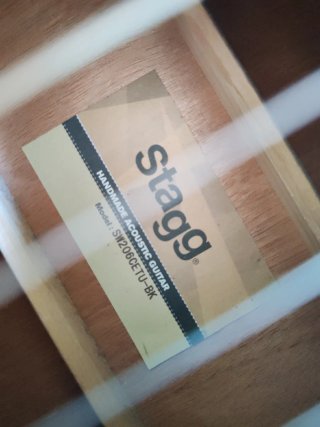 Guitarra Electroacústica Stagg Firmada