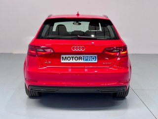 Audi A3 Sportback 1.4 TFSI e-tron S tro Ambition