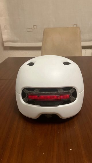 Casco patinete eléctrico + 2 ruedas + estuche